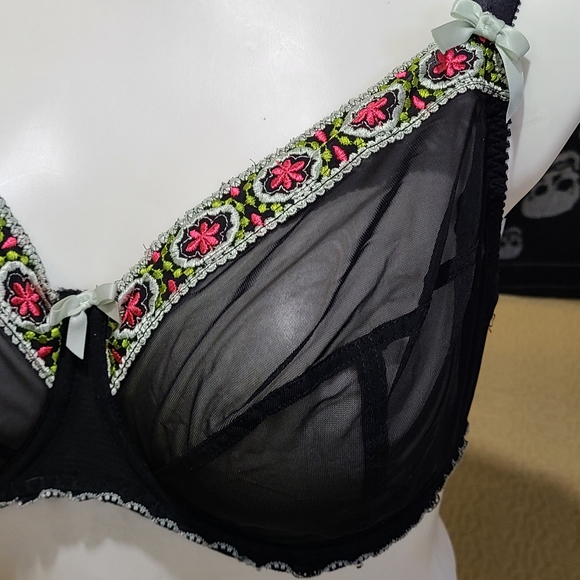 Freya sheer underwire plunge bra size M - Picture 2 of 9